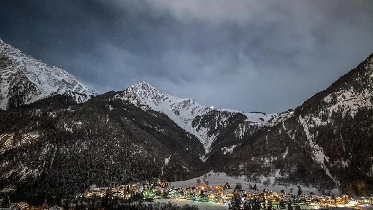 L'Atelier Du Temps - Hemmet Apartment Courmayeur Exterior photo