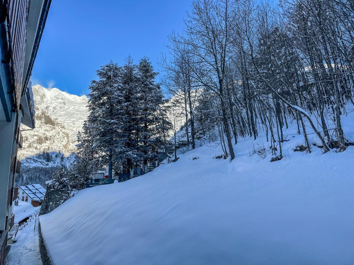 L'Atelier Du Temps - Hemmet Apartment Courmayeur Exterior photo
